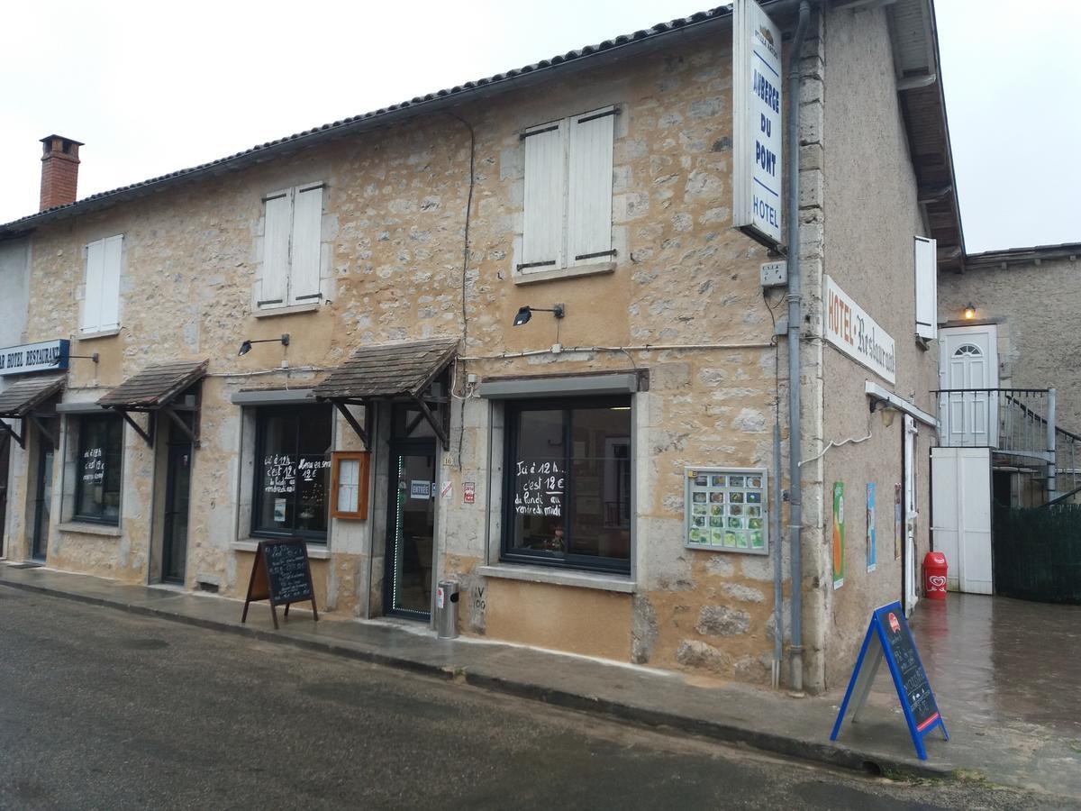 L'Auberge Du Pont Cajarc Exterior photo